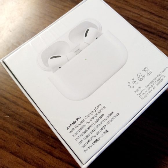 AirPods Pro- New Unopened - Picture 3 of 5